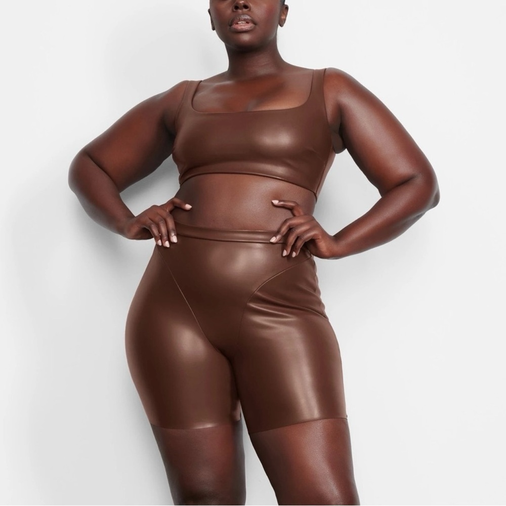 SKIMS Faux Leather Biker Short in Cocoa